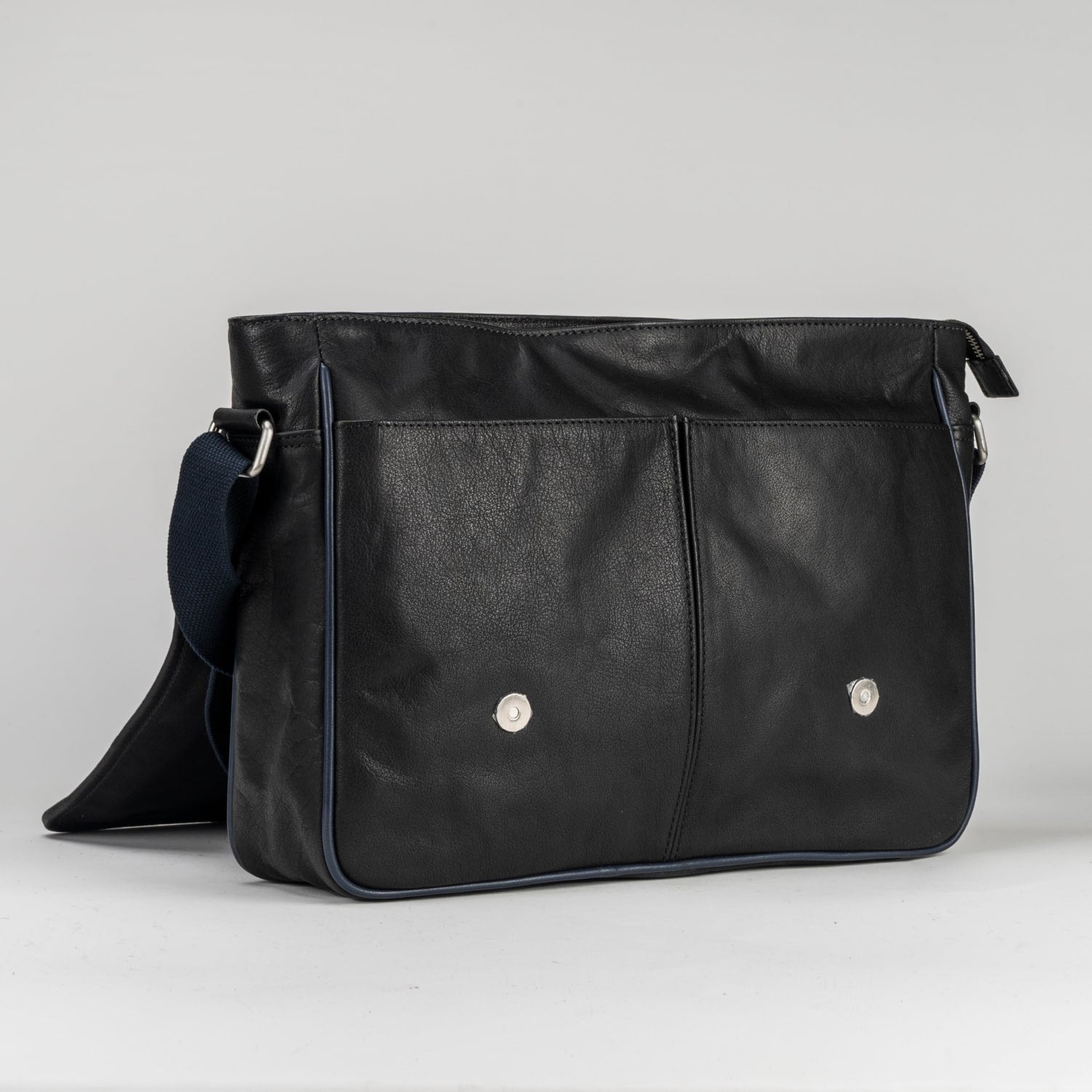 MESSENGER BAG - Black/Navy